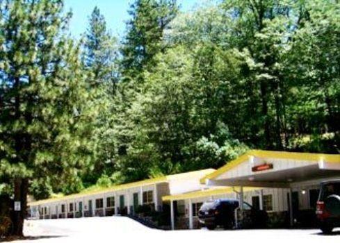 Golden Chain Motel แกรสแวลลีย์ ภายนอก รูปภาพ